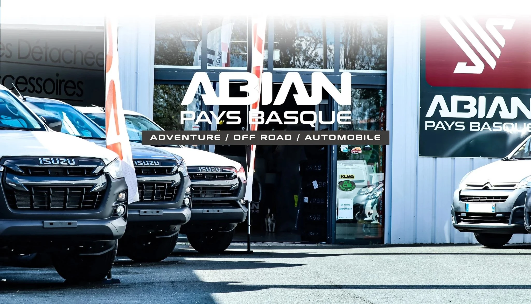 Vue de la devanture d'Abian Pays Basque