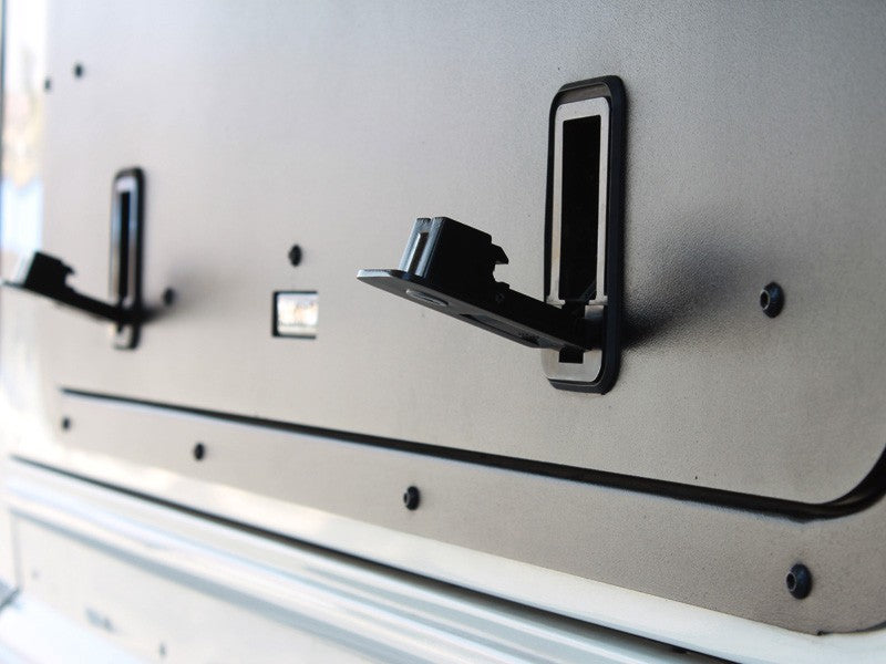 Hayon latéral pour un Land Rover Defender (1983-2016) / Aluminium - de Front Runner – Image 5