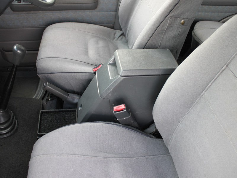 Coffre-fort sous la console d’une Toyota Land Cruiser 76 - de Front Runner – Image 6
