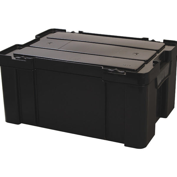 Organisez vos équipements de manière pratique et sécurisée avec les boîtes Cub pack de rangement Front Runner. Durables, superposables et verrouillables.