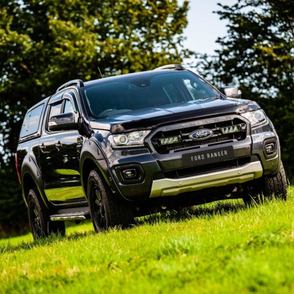 Kit éclairage calandre LED Ford Ranger (2019–2022) Triple-R 750