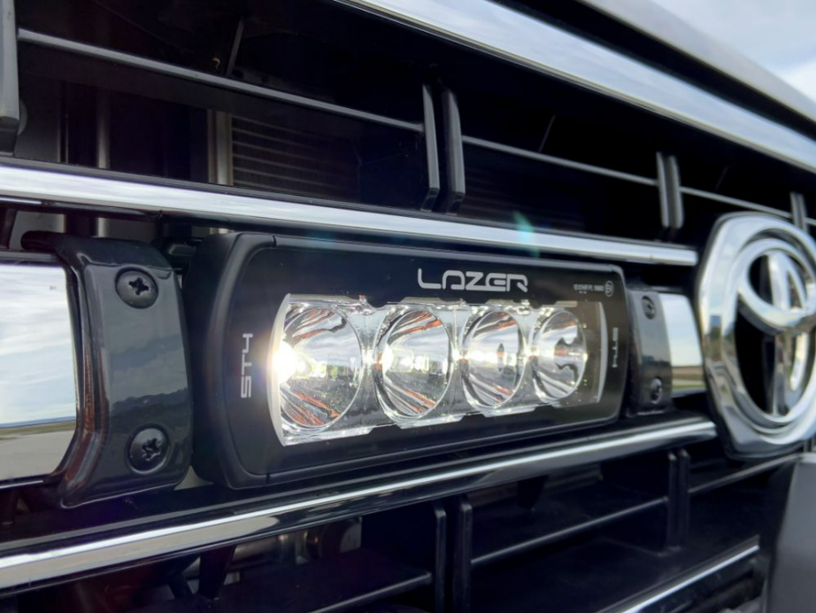 Kit éclairage calandre LED Toyota Land Cruiser 70 (2007–2023) – Image 3