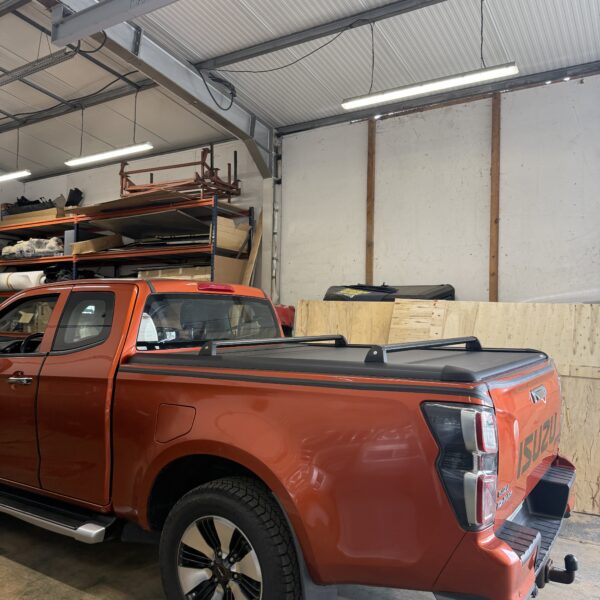 Barre de benne pour rideau coulissant Isuzu D-Max 2020+ – Image 7