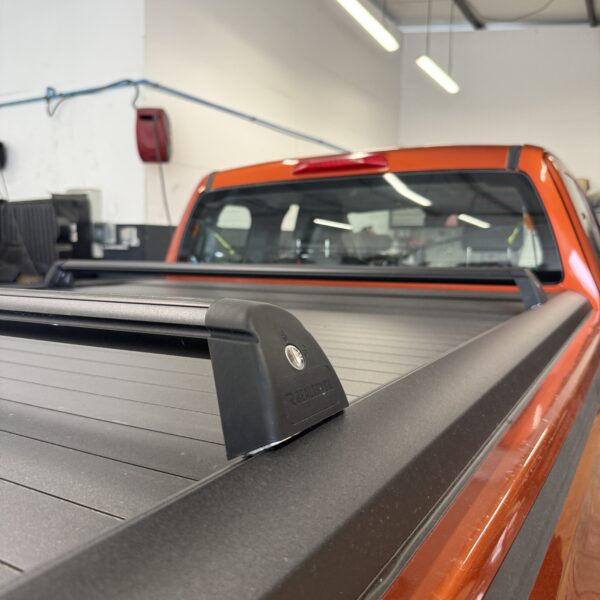 Barre de benne pour rideau coulissant Isuzu D-Max 2020+ – Image 10