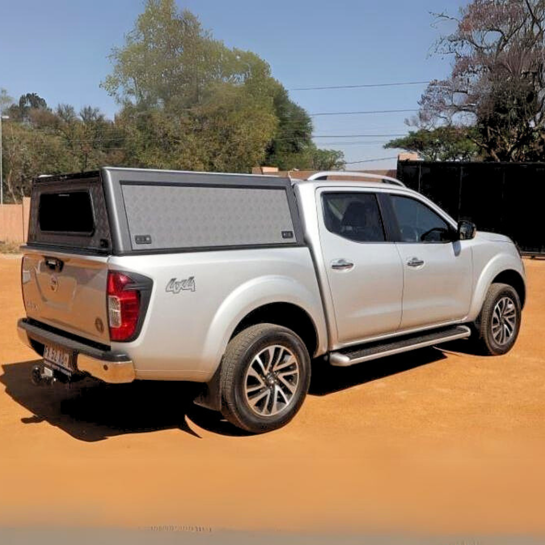 Hardtop Canopy Nissan Navara (2017-2021) Bushtech – Image 1