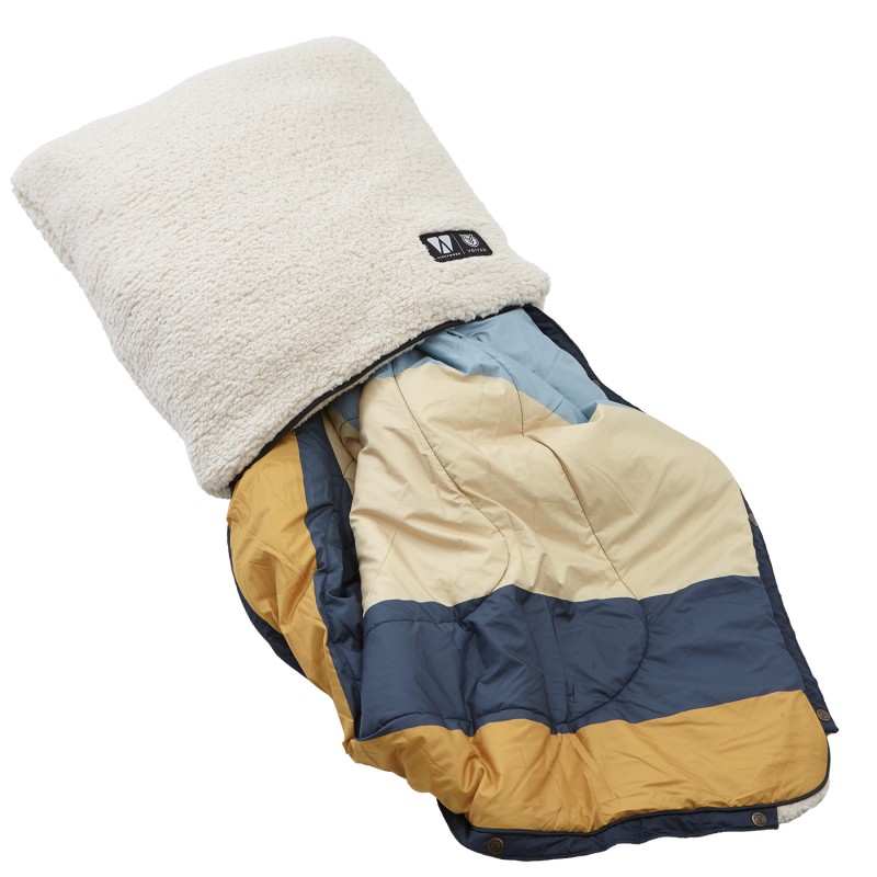 Couverture / sac de couchage Cloudtouch Voited x Vickywood High Season – Image 3
