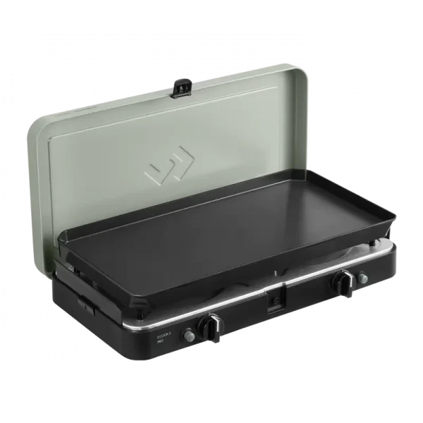 Le Cadac 2 Cook 3 Pro Plancha est un réchaud compact avec trois foyers puissants et une plancha en céramique. Parfait pour cuisiner en extérieur, il permet une cuisson saine et rapide, avec un allumage facile et un design pratique.