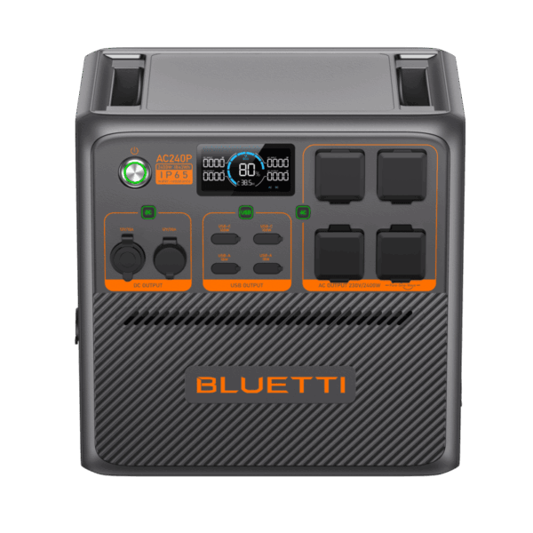 La Bluetti Premium 240 délivre 2400W avec 153Ah. IP65, 10 ports, rechargeable en 1h15. Parfaite pour les pros, zones humides, et les aventures hors réseau.
