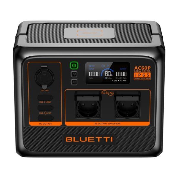 La Bluetti Premium 60 délivre 600W avec 42Ah, 7 ports, recharge rapide. Compacte et étanche (IP65), elle est parfaite pour les petits besoins en mobilité.