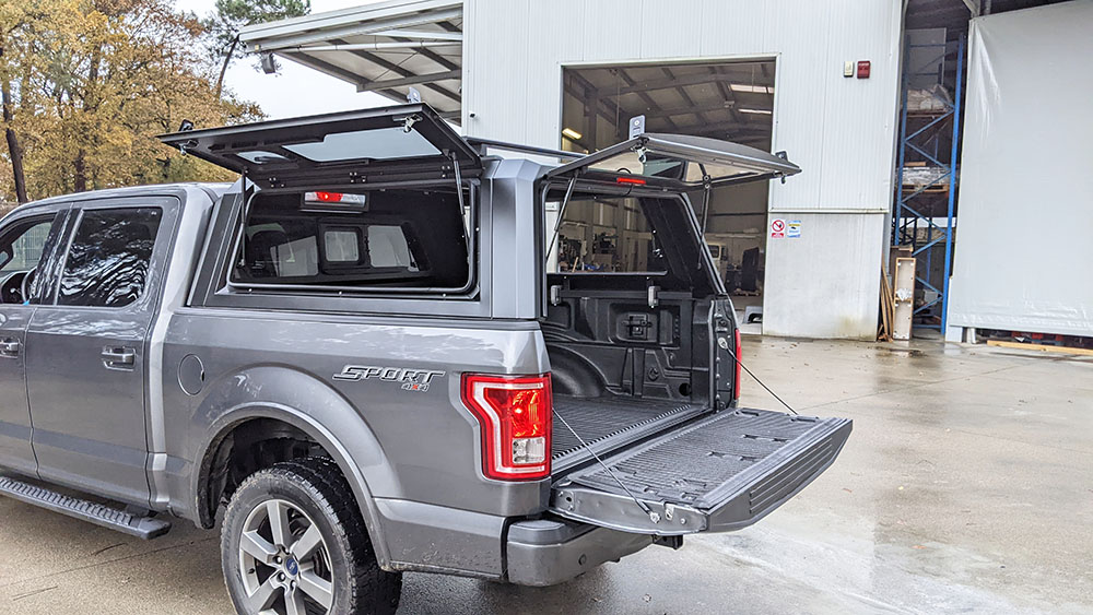 Hardtop Ford F-150 Double Cab 2021+ SB RSI SmartCap EVOs Sport noir – Image 8