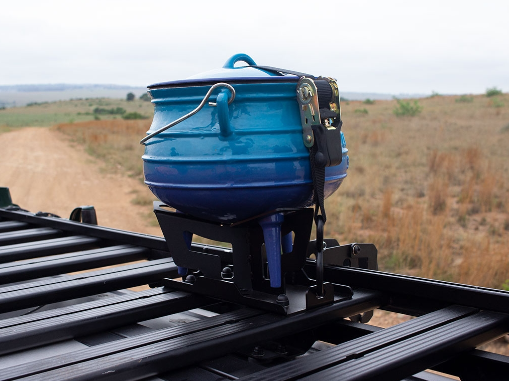 Support pour casserole en fonte sur galerie de toit Front Runner – Image 5