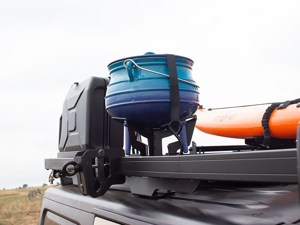 Support pour casserole en fonte sur galerie de toit Front Runner – Image 3