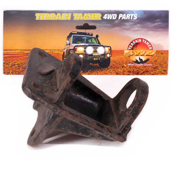 BRACKET REAR SPRING FRONT R/H