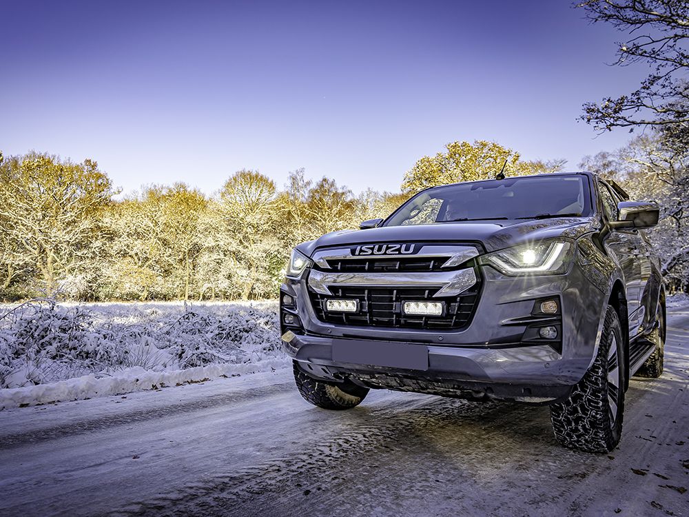 Kit éclairage calandre LED Lazer Triple-R 750 Isuzu D-Max (2021–2022) – Image 1