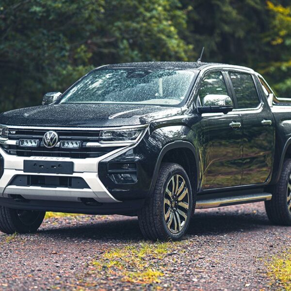 Alternative view of KIT MONTAGE RRR4 CALANDRE VW AMAROK PANAMERICAN / AVENTURA 2023+