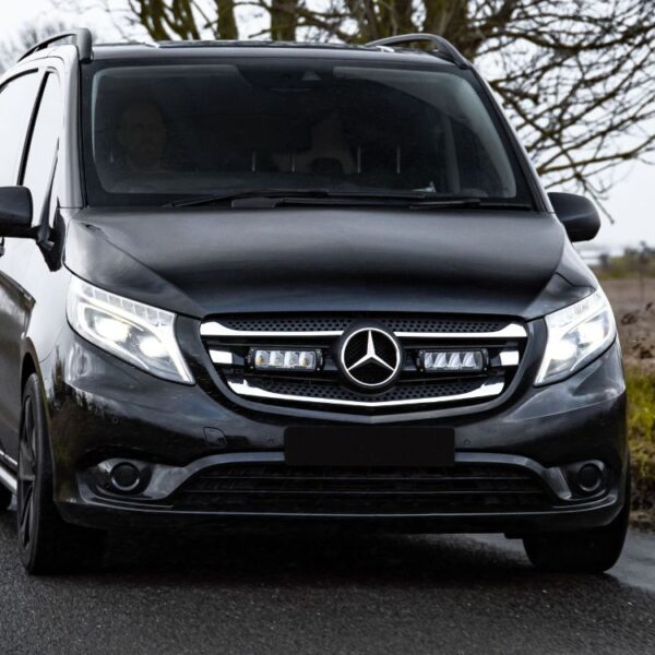 Alternative view of KIT MONTAGE RRR4 CALANDRE MERCEDES VITO 2014-2020