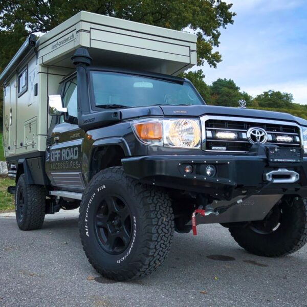 Alternative view of KIT MONTAGE ST4 EVO CALANDRE TOYOTA LC70 2007+