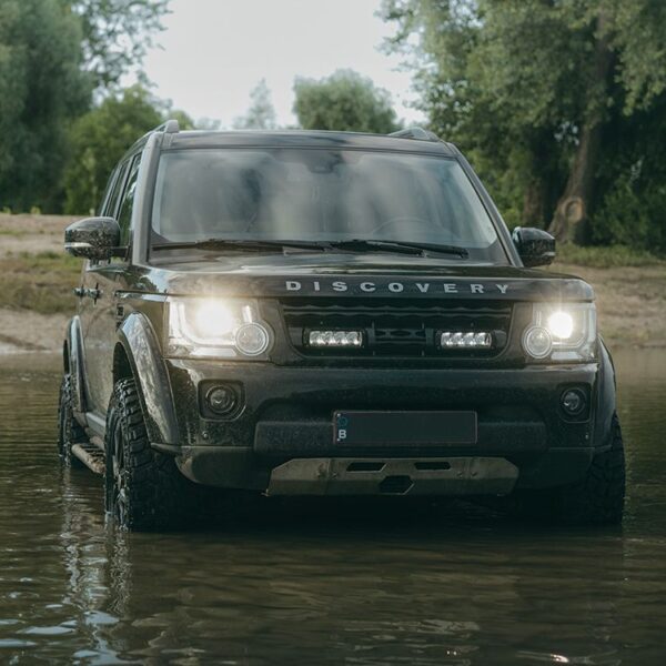 Alternative view of KIT MONTAGE RRR4 CALANDRE LAND ROVER DISCOVERY 4 2014-2016