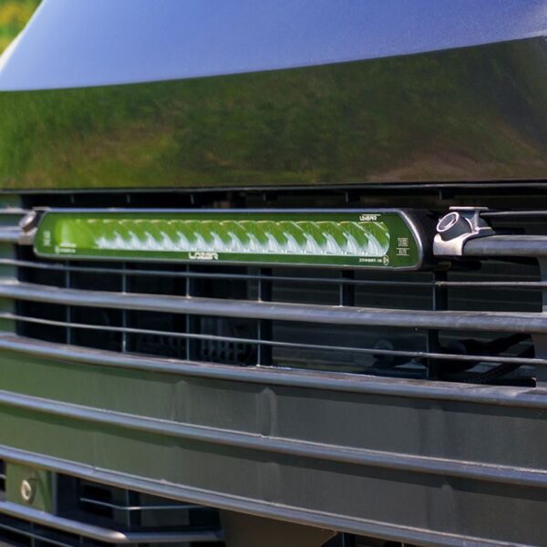 Alternative view of KIT MONTAGE LINEAR18 CALANDRE TOYOTA PROACE 2023+