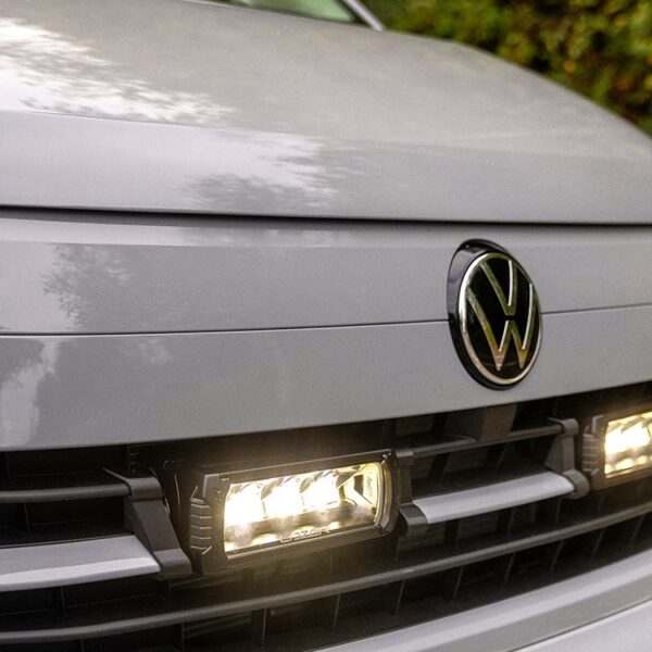 Alternative view of KIT MONTAGE RRR4 CALANDRE VW T7 2025+