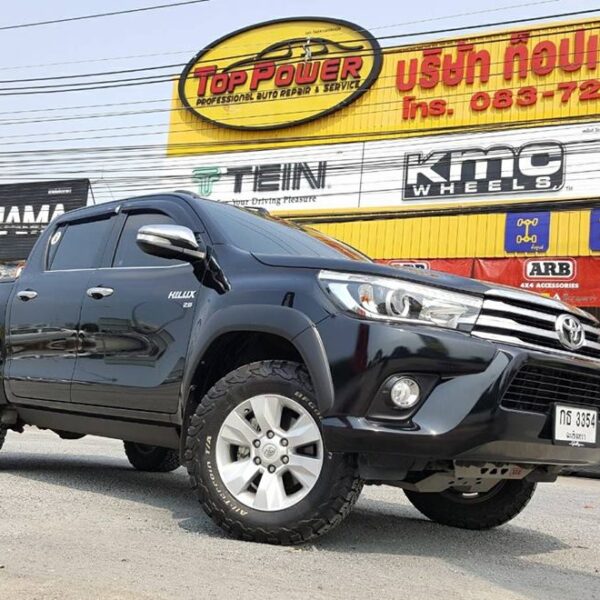 Alternative view of MARCHE PIED ELECTRIQUE TOYOTA HILUX REVO D/C 2014->  (la paire)
