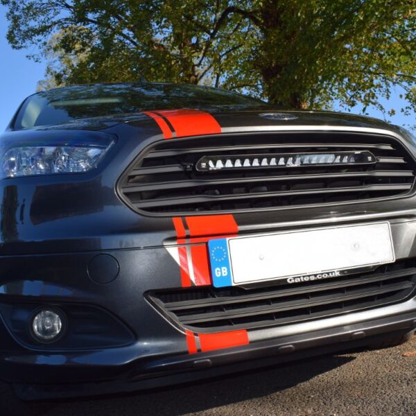 KIT MONTAGE LINEAR 18 CALANDRE FORD TRANSIT COURIER 2014+ – Image 3