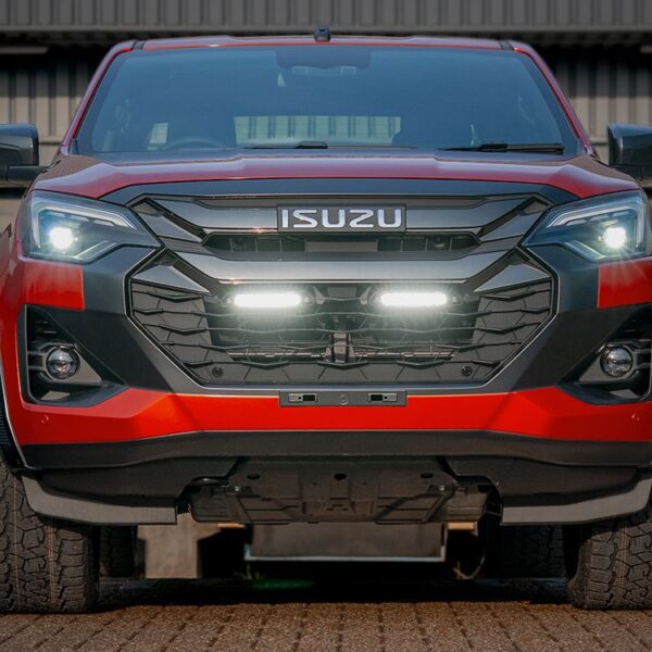 KIT MONTAGE LINEAR 6 CALANDRE ISUZU D-MAX 2025+ – Image 3