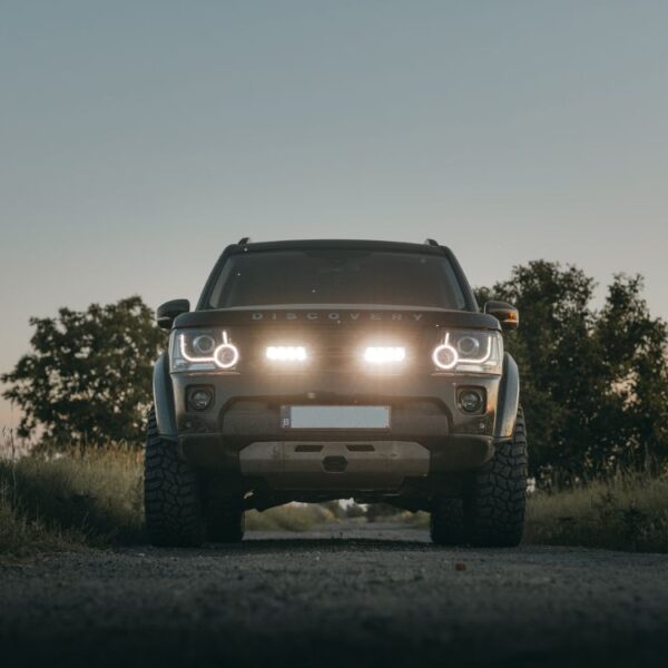 KIT MONTAGE RRR4 CALANDRE LAND ROVER DISCOVERY 4 2014-2016 – Image 4