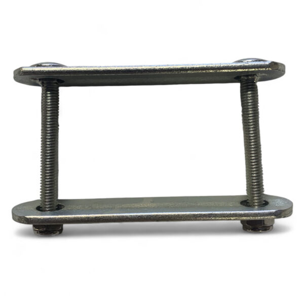 Patte de fixation entraxe 80mm HD en acier pour tente coque rigide James Baroud