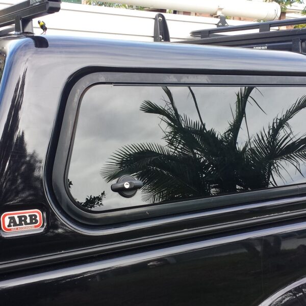 CNPY SMTH DC HILUX 2015+ LUR - J DECK