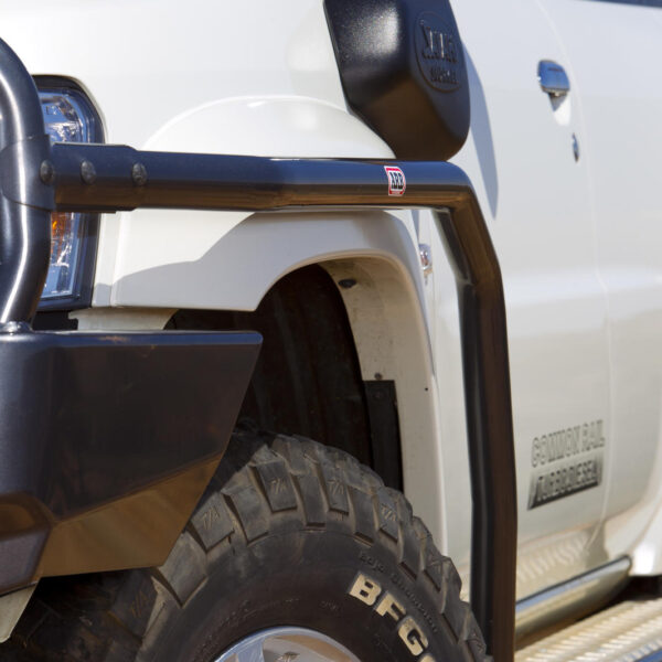 BAR LAT + BAS DE CAISSE Y61