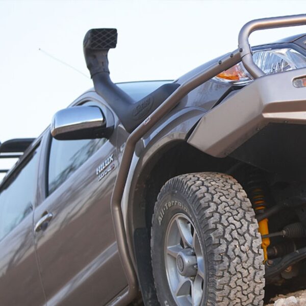 BAR LAT HILUX >2005 (VIGO)