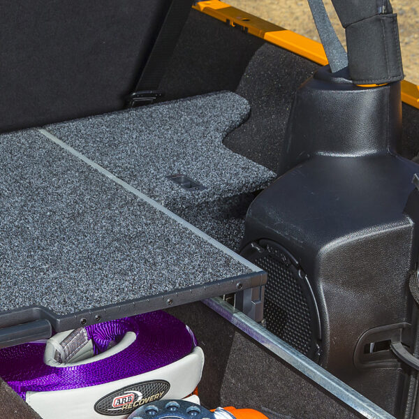 JK 4 DOOR PLASTIC & SUB WOOFER