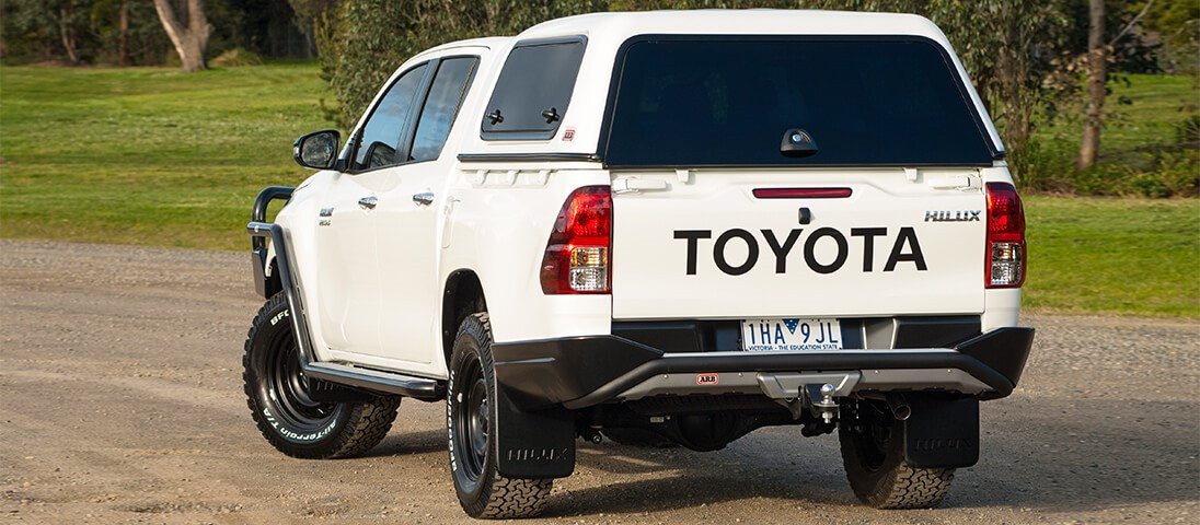 Canopy ARB - Toyota Hilux Double Cab 2015+ benne J deck avec crochets