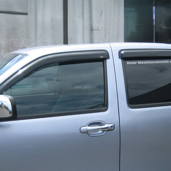 Jeu 4 déflecteurs vitre avant et arrière Isuzu Dmax 2007-2011