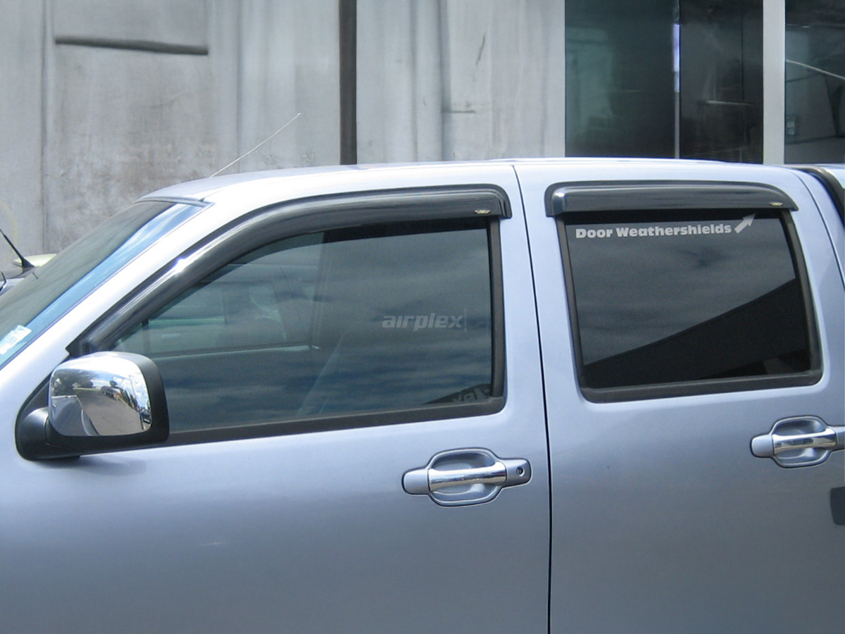 Jeu 4 déflecteurs vitre avant et arrière Isuzu Dmax 2007-2011