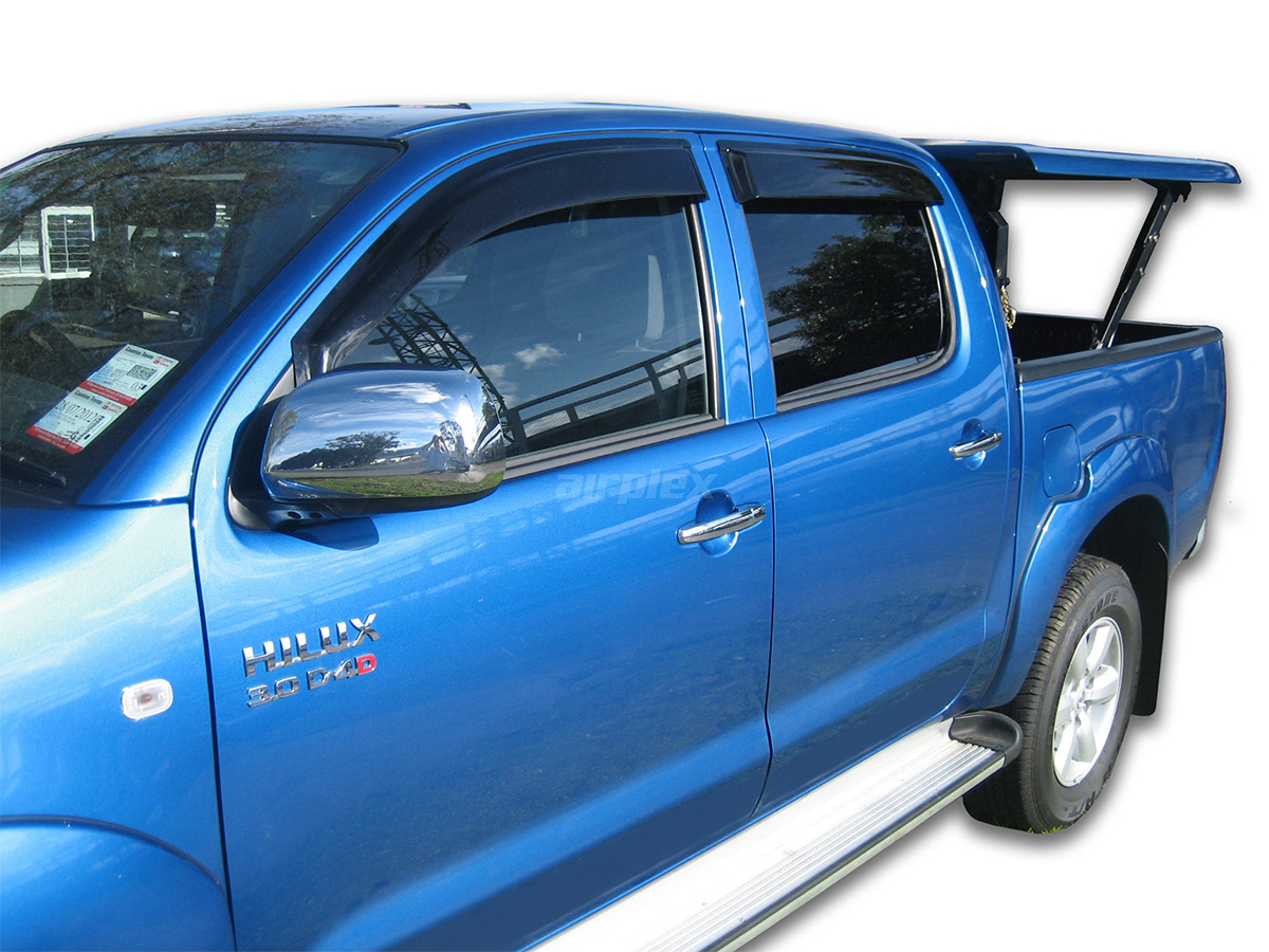 Jeu 4 déflecteurs vitre avant et arrière Hilux Vigo