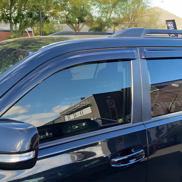 Jeu 4 déflecteurs vitre avant et arrière Toyota KDJ15 GDJ15