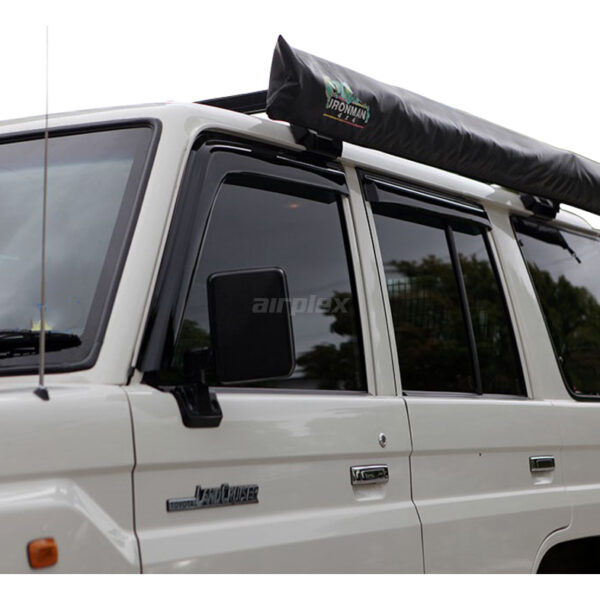 Jeu de 2 déflecteurs de vitre avant pour Serie 7 fourgon - montage collé