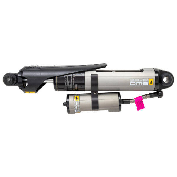 SHOCK: CUTAWAY DEMO NOT SUITABLE FOR VEHICLE FIT