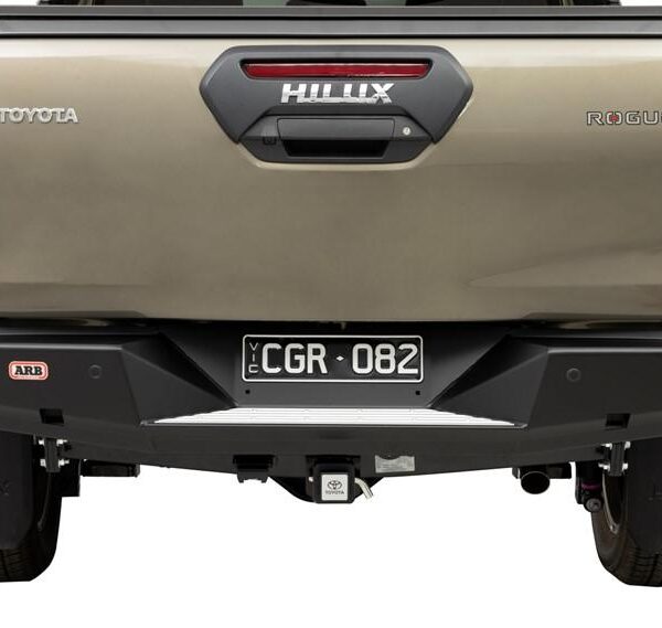 SUMMIT MKII REAR BAR HILUX SR5/ROGUE WITH OE TOWBAR