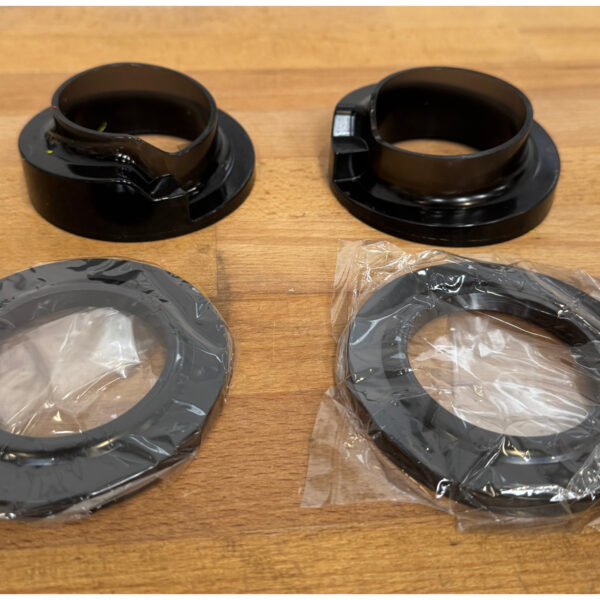 Kit adaptation ressorts origine sur amortisseurs OME Nitro+ Hilux Revo