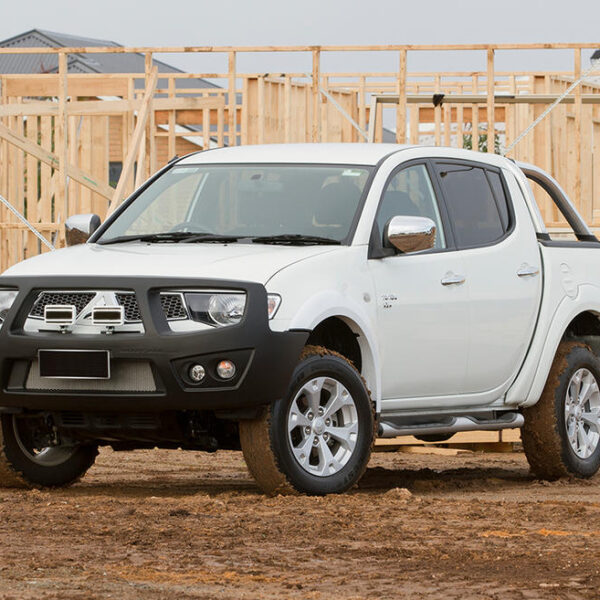 TRITON CHALLENGER BLACK W/BODY