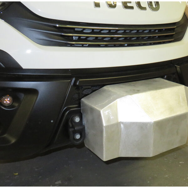 Capot de protection de la platine de treuil N4-KMT029 Daily 4x4 - Conforme R61