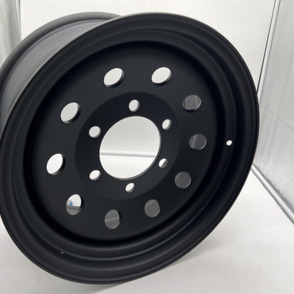 Jante acier monobloc poids lourd en 9x17 Iveco Daily 4x4 avant 2018 N4-Offroad