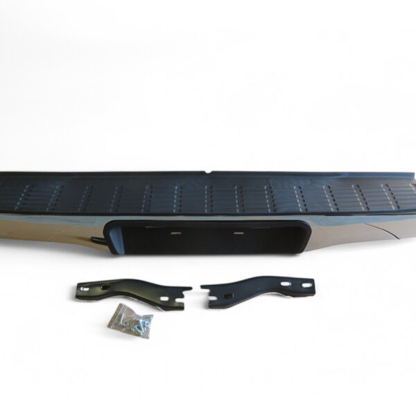 Pare chocs arrière chromé complet adaptable pour Hilux Vigo