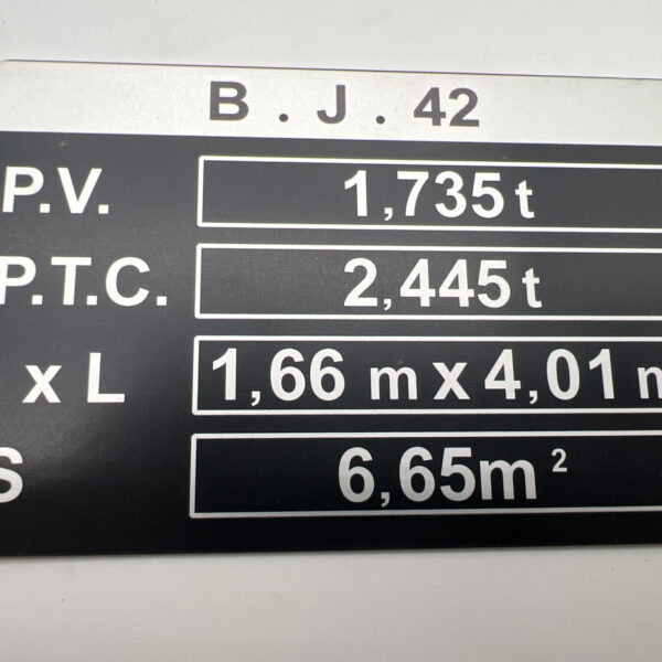 PLAQUE DE TARE BJ42