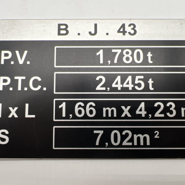PLAQUE DE TARE BJ43