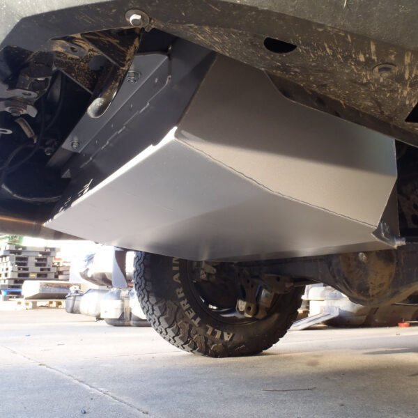 Réservoir LRA Toyota Land Cruiser série 300 V6 3.3 diesel 140L Supplémentaire