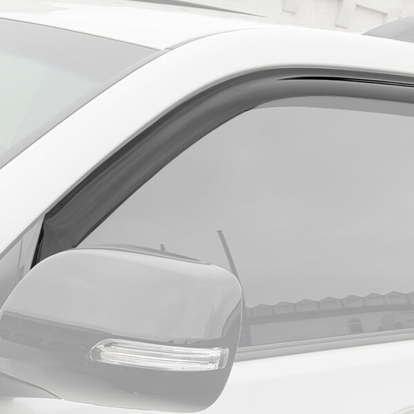 Jeu 2 déflecteurs de vitre avant EGR VDJ200 - montage collé